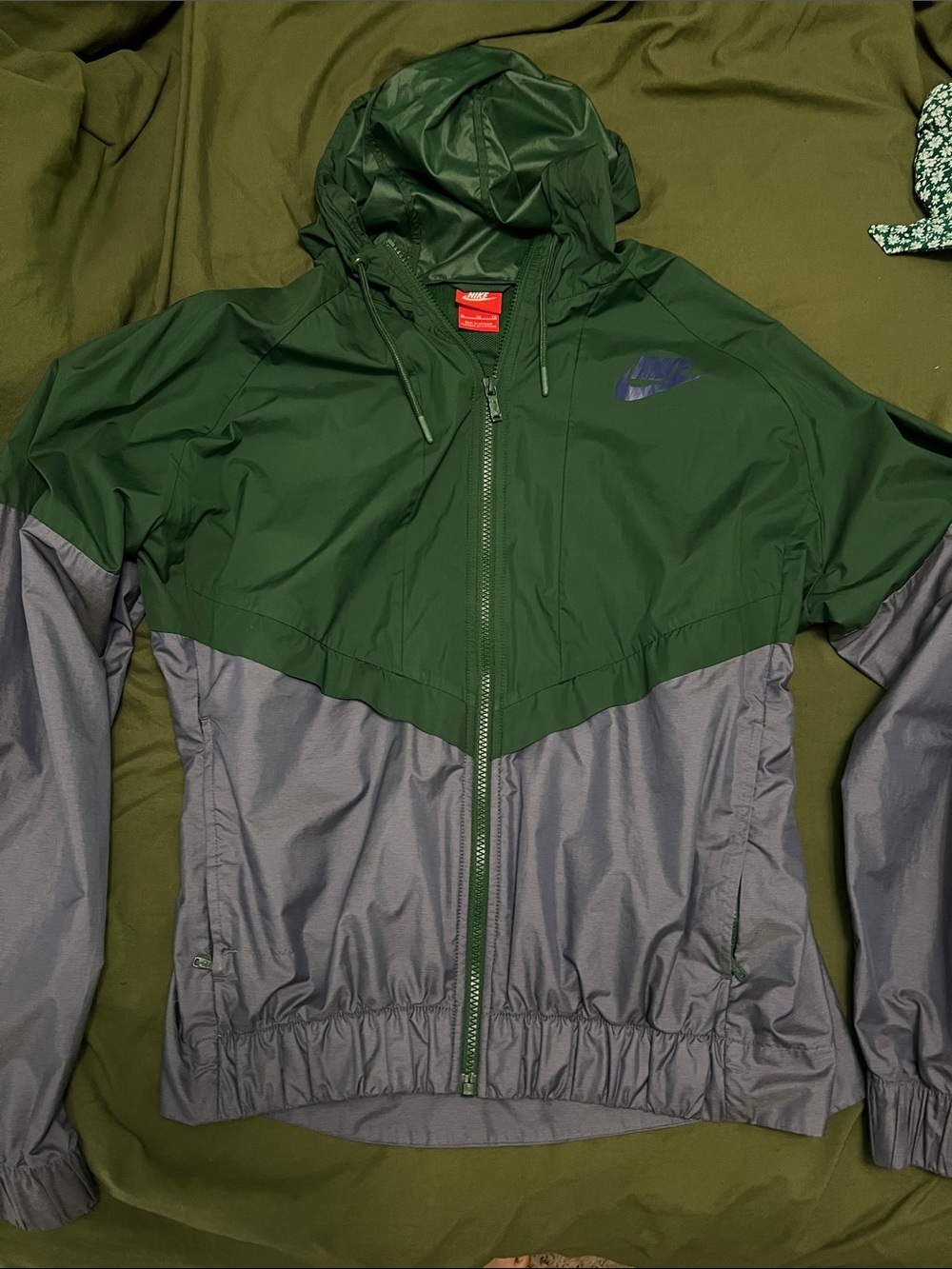 Nike Green and Gray Hooded Windbreaker